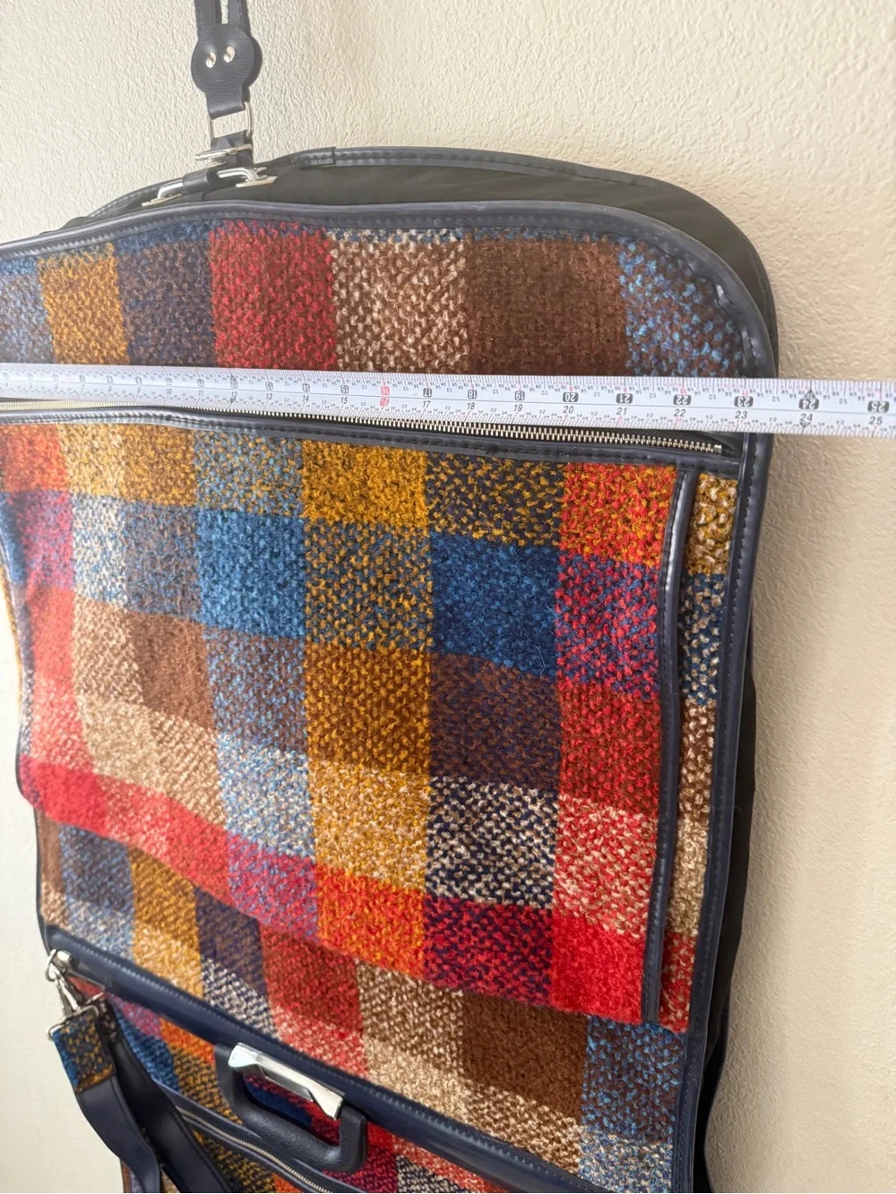 Skyway Luggage Plaid‎ Rainbow Retro Tweed Garment Bag